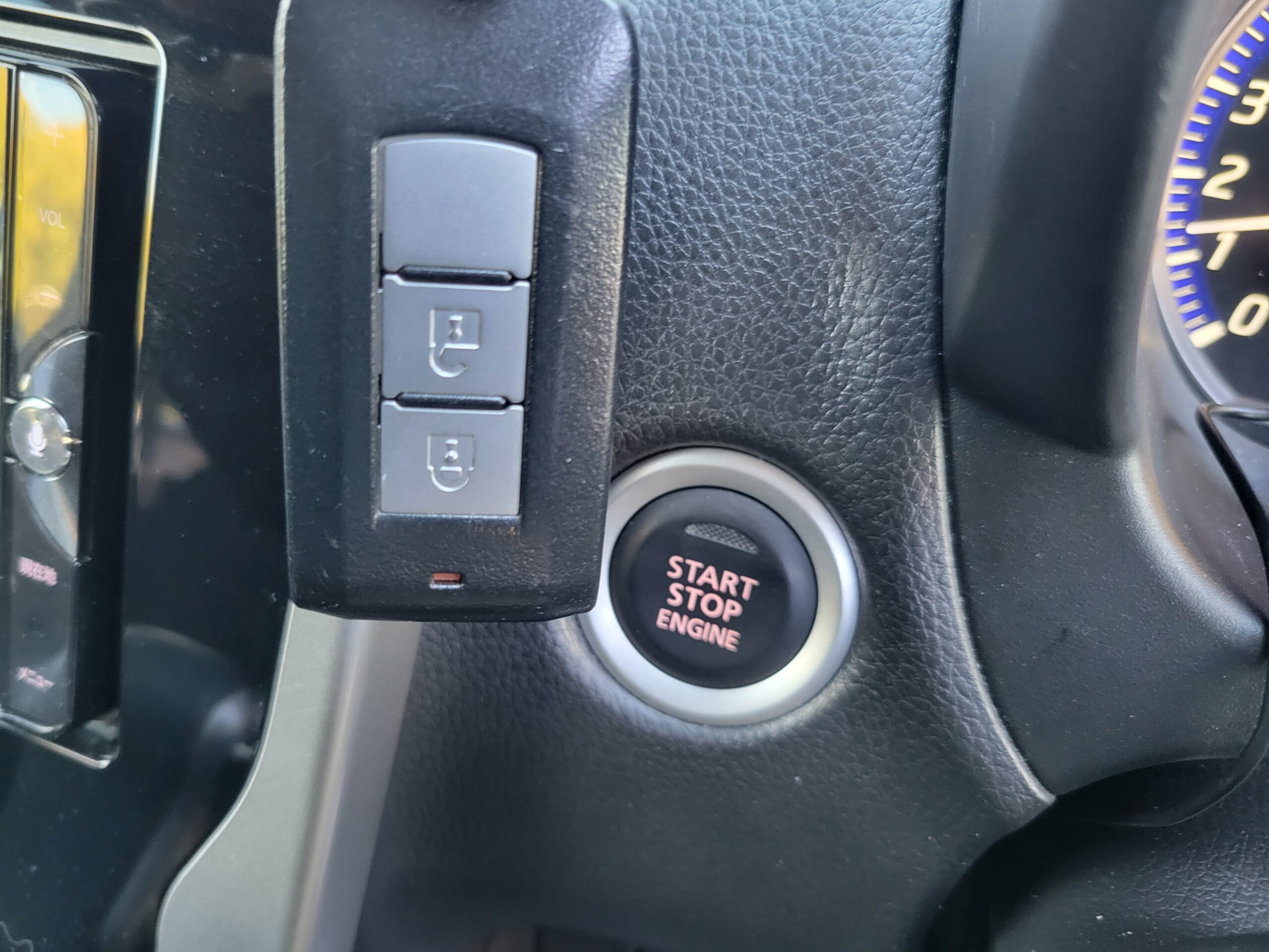 愛知県みよし市の車販売、整備、車検、車買取のことならワイズガレージ