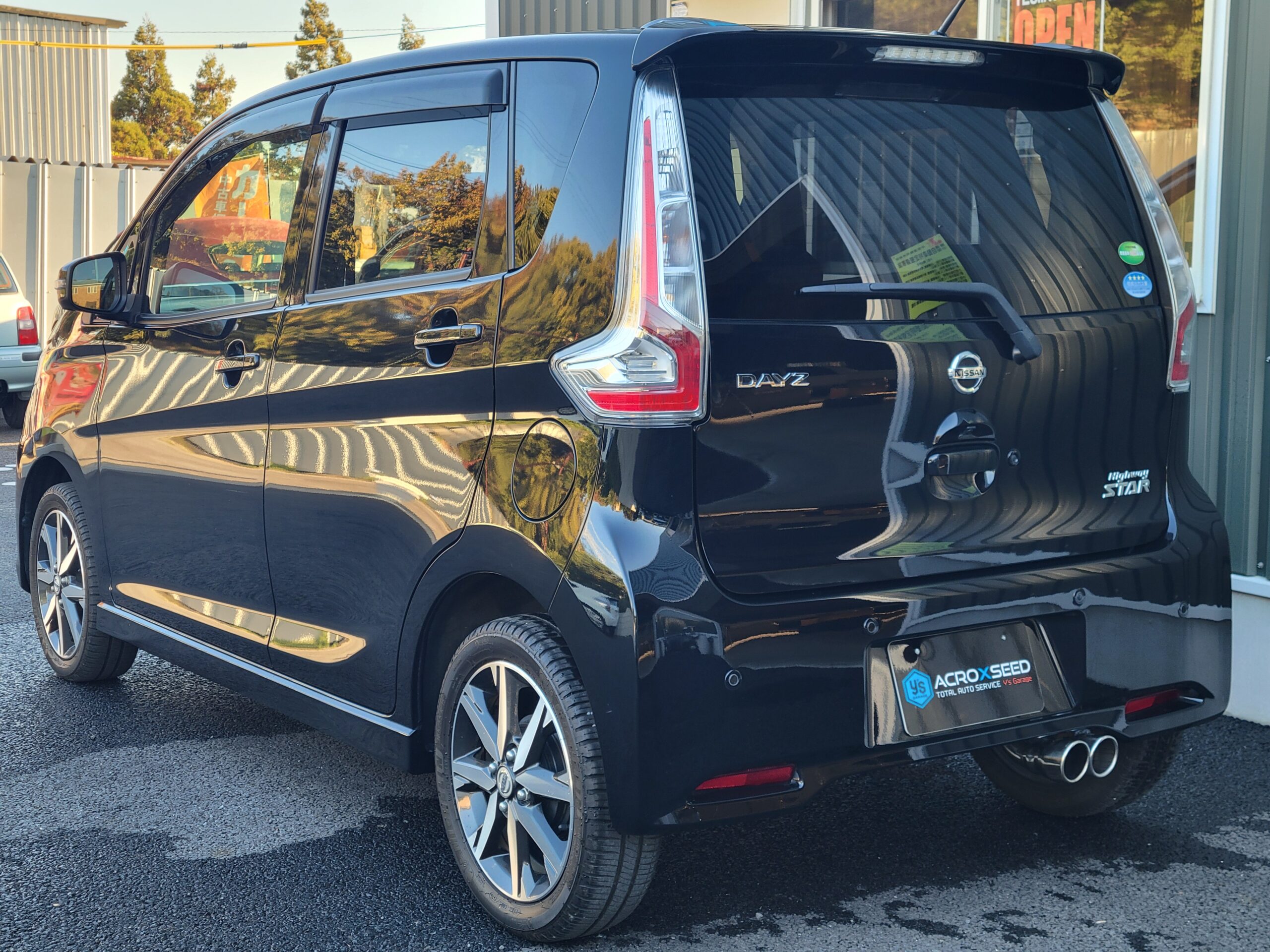 愛知県みよし市の車販売、整備、車検、車買取のことならワイズガレージ